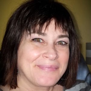 Meet your Posher, Rae